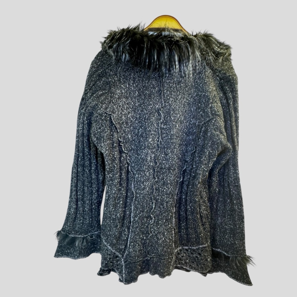 Funsport Women’s Gray Knit Cardigan Size XL - Picture 16 of 16
